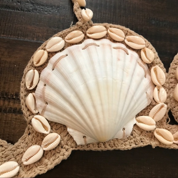 5⭐️ [HOST PICK] Handmade Mermaid Shell Swim Bikini - Picture 4 of 7